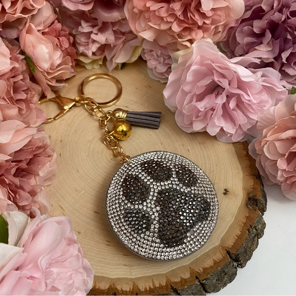 Gray & Silver Paw Print Rhinestone Keychain - Picture 8 of 16